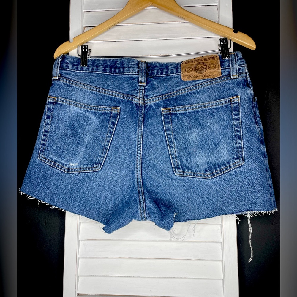 VTG Eddie Bauer High Rise Classic Blue Denim Women’s Shorts